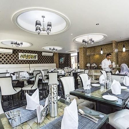 The Pride Inn ศรีนาการ์ ภายนอก รูปภาพ